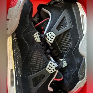 Air Jordan 4 retro bred color way 2012. Beaters worn used as is size 11